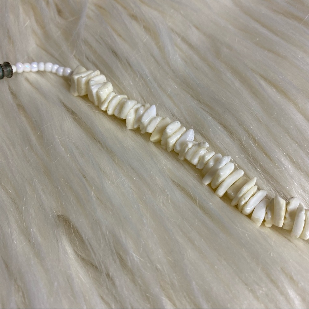 Vintage : unisex cream off white Y2K hawaiian surfer summer puka shell necklace - Picture 3 of 4
